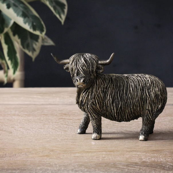 Highland Cow Ornament, Standing