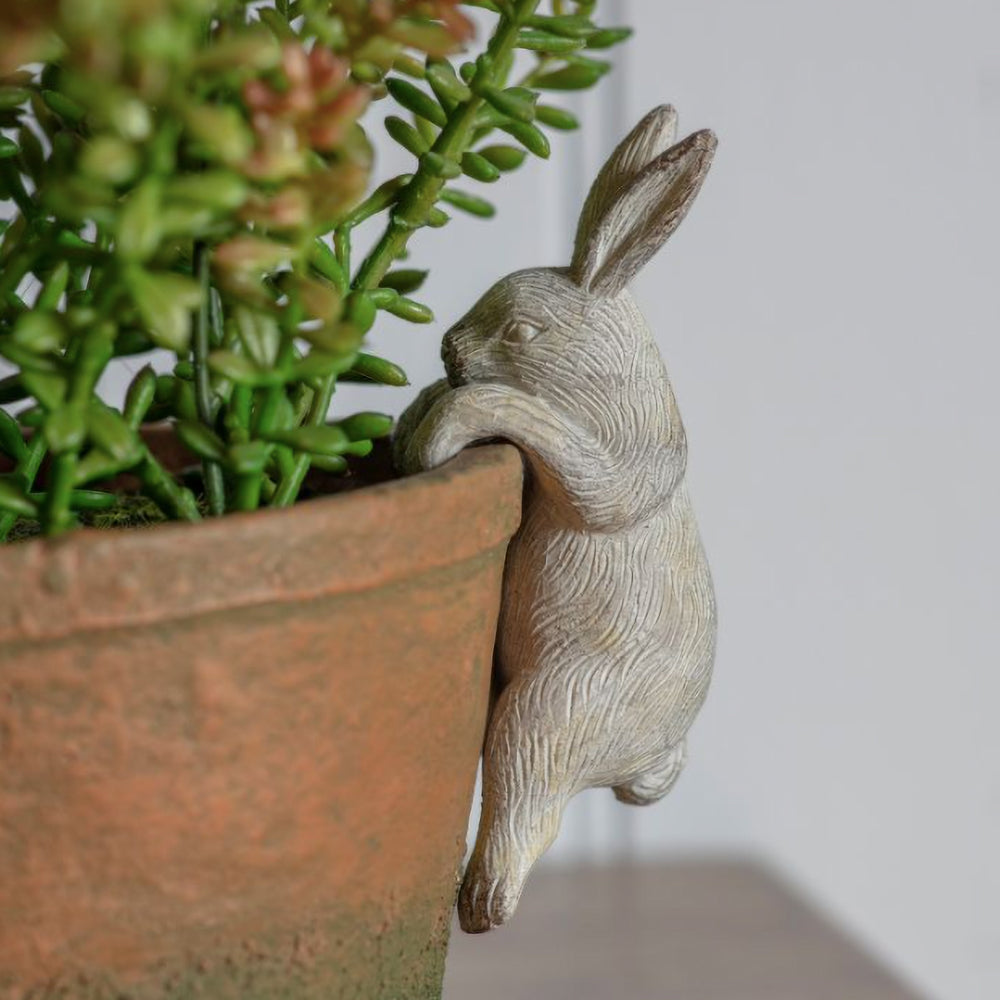 Hare Pot Hanger in Antique Grey